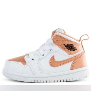 Girls Nike Air Jordan 1 Mid in Rose Gold (Size 7C)